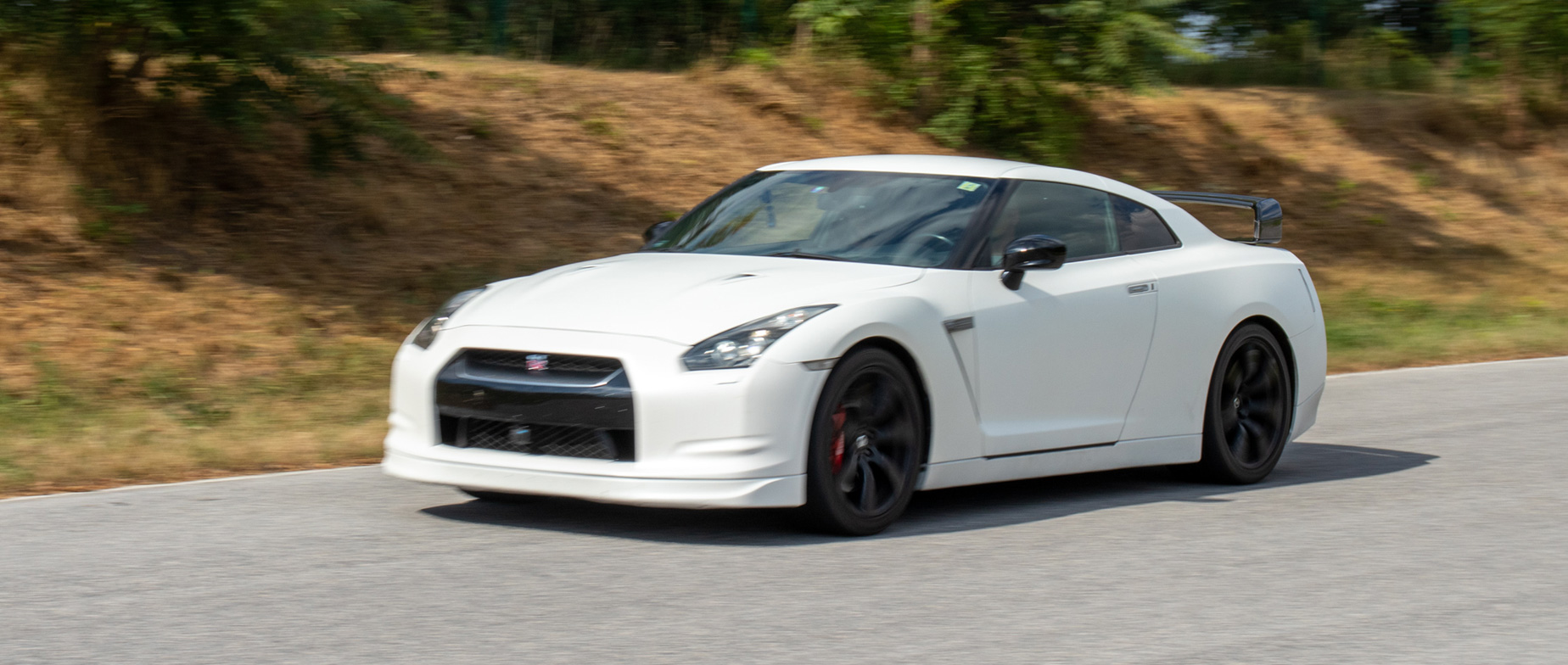 Nissan GT-R élményvezetés az Euroringen