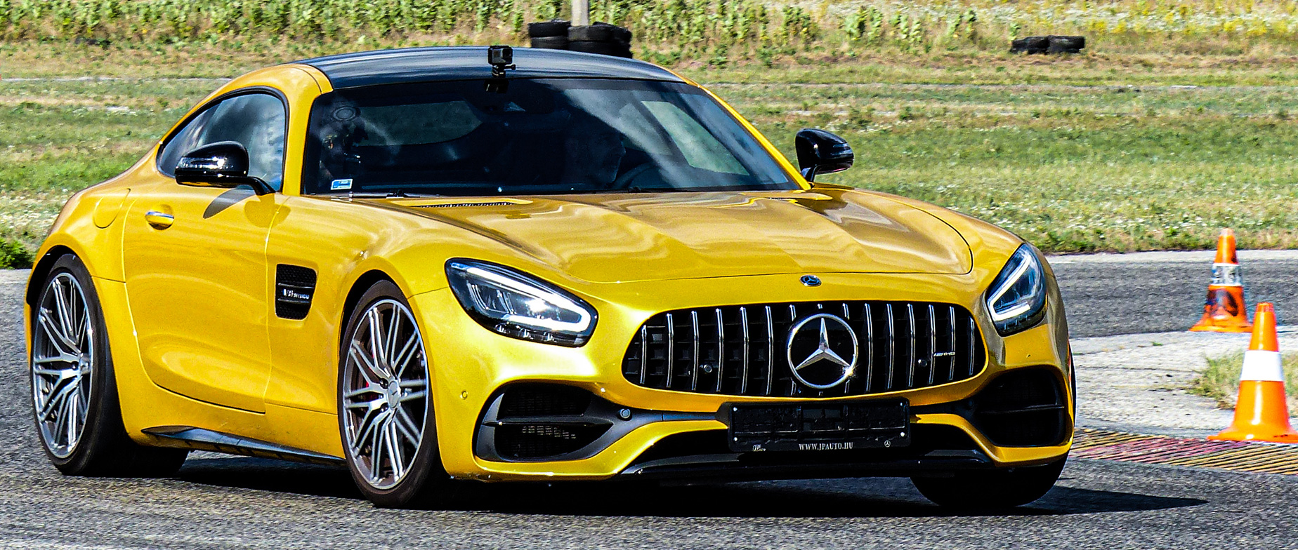 Mercedes AMG GT C coupe élményautózás a Kakucsringen