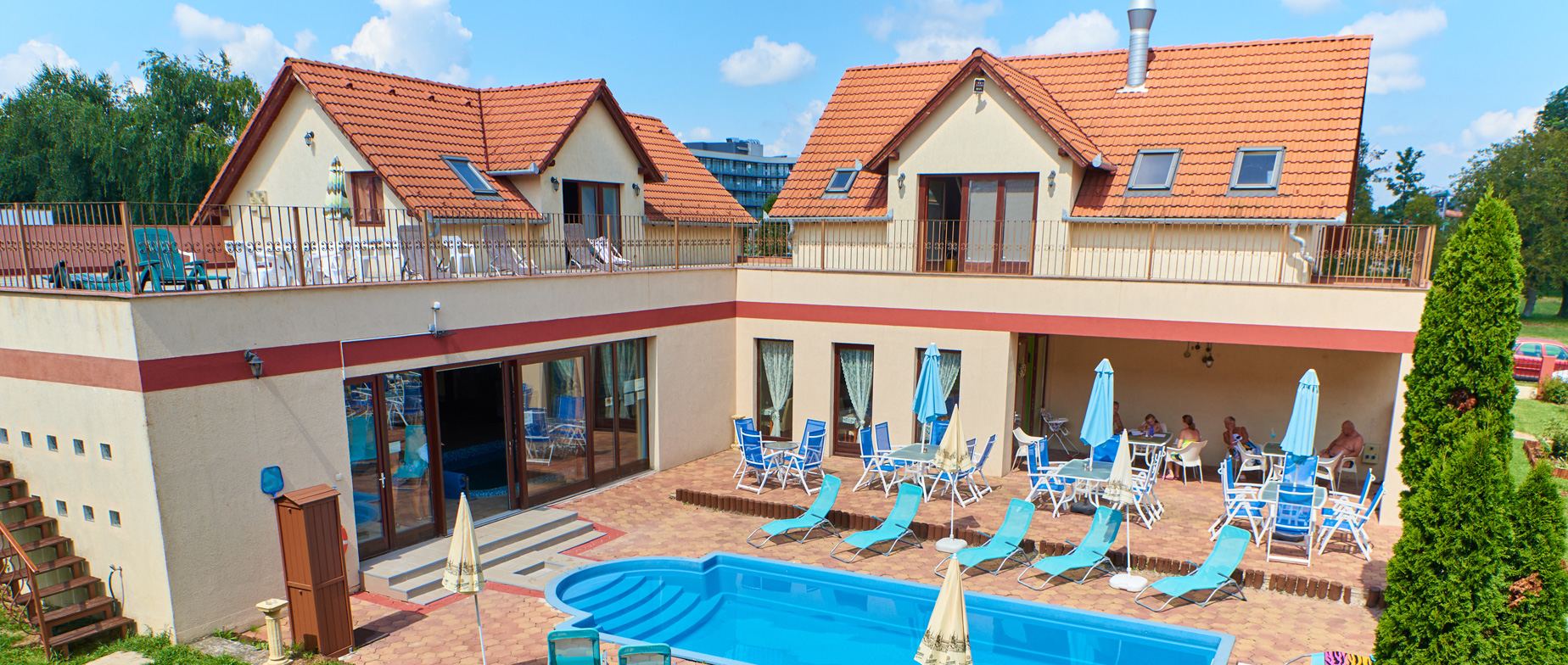 Pihenés a Boni Családi Wellness Hotelben utószezonban  2 fő 2 éjszaka reggelivel