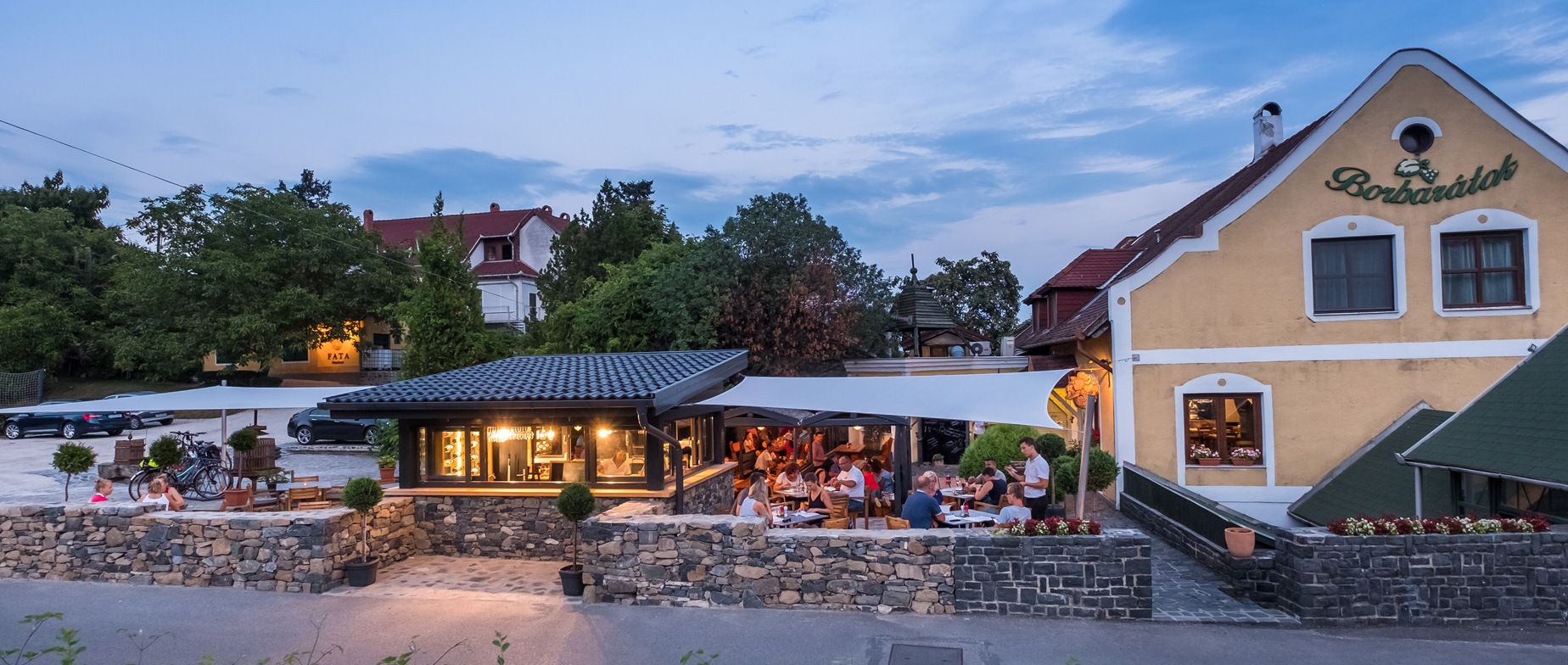 Borbarátok Panzió és Étterem Badacsonytomaj ajándékutalvány