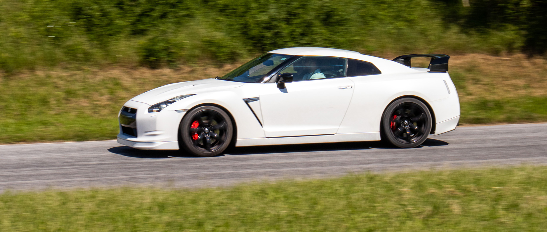 Nissan GT-R élményvezetés a Kakucsringen